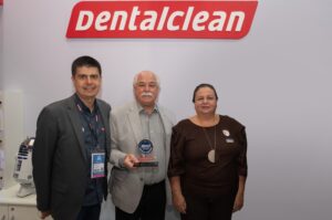 Dentalclean é a primeira marca a receber o novo Selo de Qualidade da ABCD